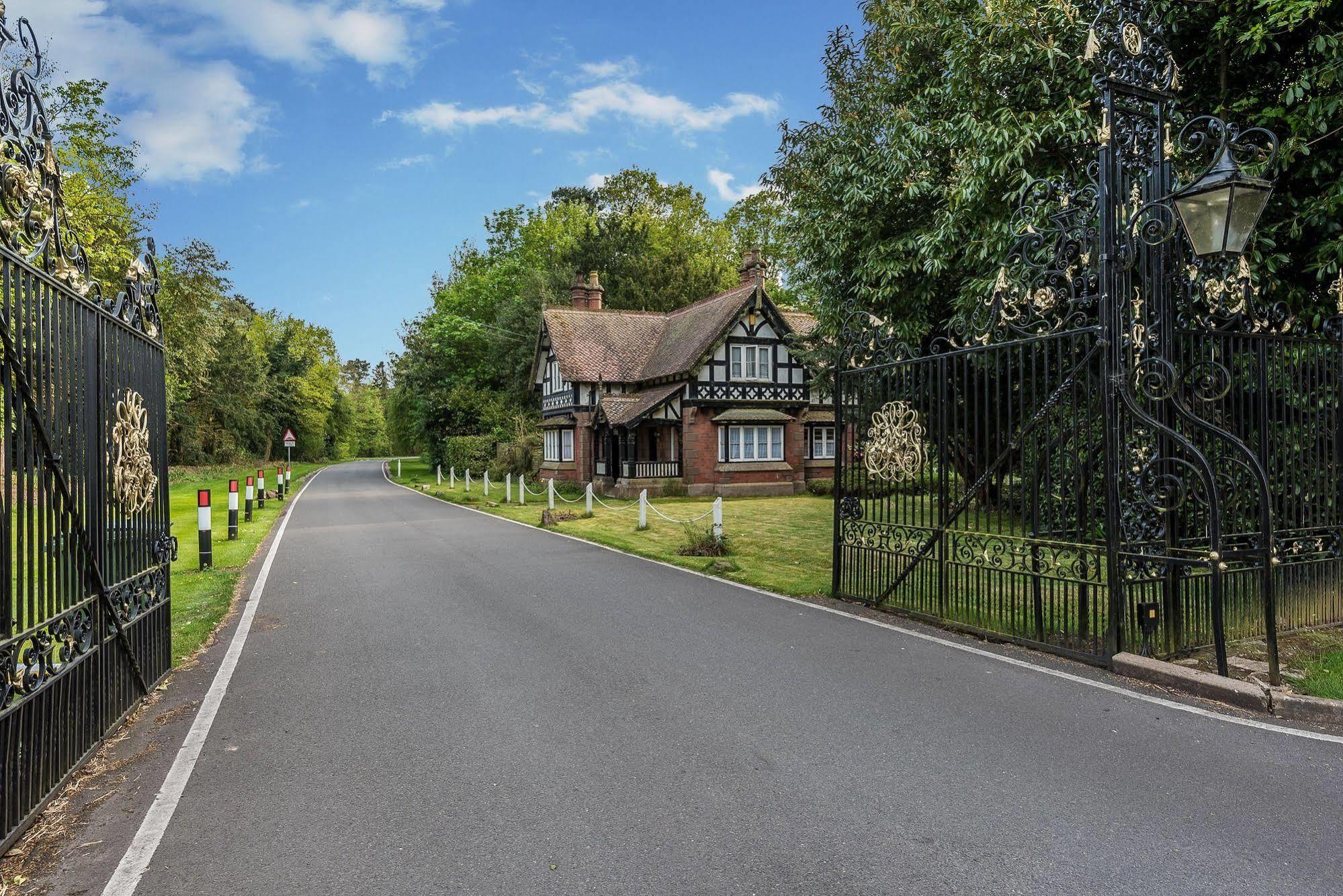Lilleshall House & Gardens And Lilleshall National Sports Centre Exteriér fotografie
